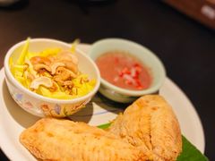 -大头虾越式风味餐厅(光明广场店)