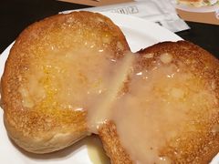 奶油豬仔包-翠华餐厅(百老汇店)