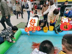 -小鱼草莓采摘园农家乐·小鱼餐厅