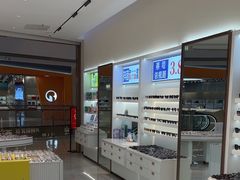 -J-Optical佳视明眼镜·蔡司视觉(青岛金茂览秀城店)