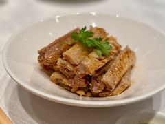 -景月阁空中食府(希尔顿酒店)