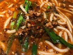 小锅米线-云海肴·汽锅鸡·云南菜(高德置地店)
