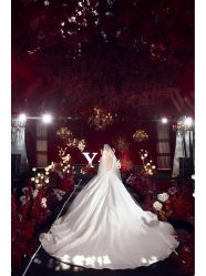 -MECCI婚礼摄影跟拍(红东方广场店)