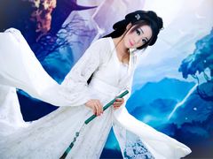 -九月鹰飞汉服摄影工作室