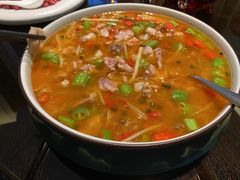 -三叔特色自贡菜(中海国际店)