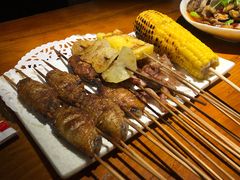 鸡翅中-金雨烧烤(新城南都店)
