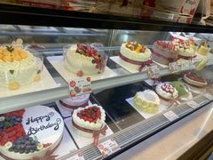 -花花卷卷·鲜食蛋糕(静安久光百货店)