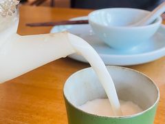 龙井鲜奶茶-竹里馆 ·茶食(奥体店)