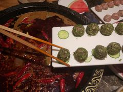 -映山红鲜货火锅(鱼嘴店)