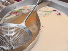 -左庭右院鲜牛肉火锅(金山万达店)
