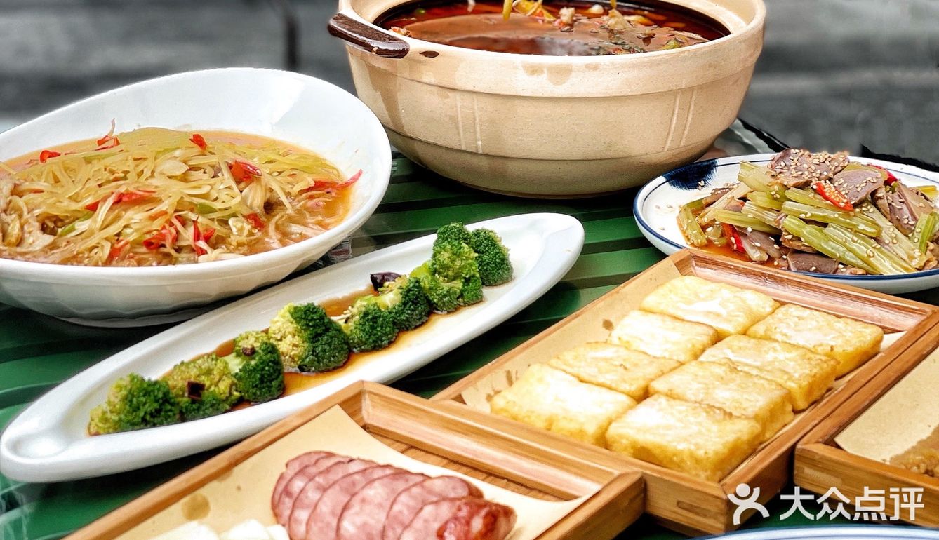 来苍蝇胡同🪰get杨迪同款菜品｜新品南瓜牛蛙创意🈵️🈵️