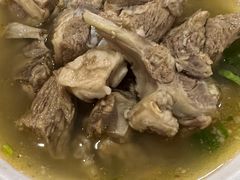 -老吴起黄米饭炖羊肉剁荞面
