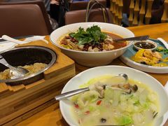 -乐忻皇朝(上海中心大厦店)