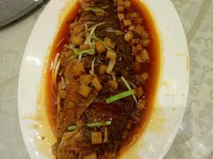 干烧大黄鱼-丰泽园饭店