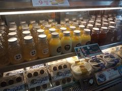 -Caidie Bakery采蝶轩(百越店)