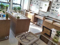 -视野联行眼镜(西站中天健广场店)