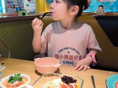 -菲滋意式休闲餐厅(北仑银泰城店)