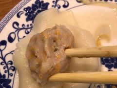 -方国老头包子·39年威海本地老字号•小船海鲜疙瘩汤