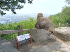 -灵岩山风景区