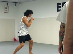 -EFL巴西柔术·综合格斗·泰拳·少儿体能训练(虹桥德必馆)