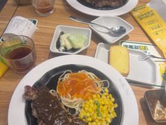 -豪客来牛排(重庆三峡广场步行街1704店)