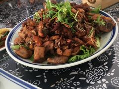 -八两八金·莱芜特色炒鸡(市南漳浦路店)