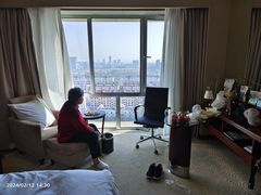 -南桥绿地铂骊酒店
