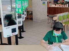 -德克士(绿地店)