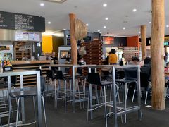 -12 Rocks Beach Bar Cafe
