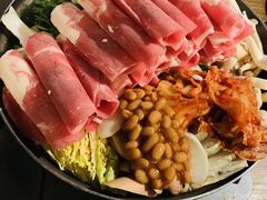部队锅-MI WU FACTORY米屋美食工厂餐厅(绿地店)