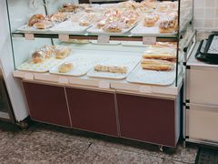 面包甜点陈列柜-新月蛋糕西点专卖店(大麦街店)