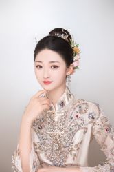 -洋洋婚纱品牌集合店