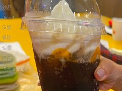 甜品站可乐麦炫酷-麦当劳(江湾镇店)