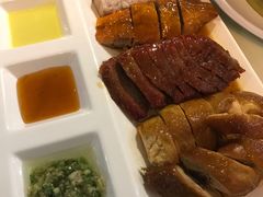 -新大咀港式茶餐厅(宝山万达店)