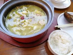 -周鱼小馆石锅酸菜鱼(活力汇店)