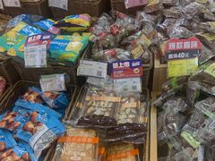 零售区-来伊份(龙之梦长宁店)