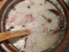窝蛋牛肉粥-南拳十三姨·潮汕砂锅粥(世纪金源店)