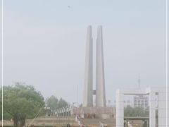 -唐山抗震纪念碑广场