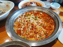 -有红鸡毛店·川菜(建设路店)