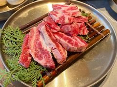 -草家酱蟹炭火烤肉店(珲春南路一店)