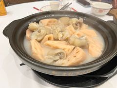 粉藕咸骨煲-稻香酒家·34年老字号·港式粤菜(侨光店)