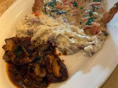 -The Cheesecake Factory(baldwin avenue)