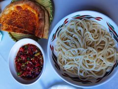 辣皮子肉拌面-巴依老爷新疆美食(工体旗舰店)