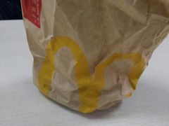 -麦当劳(轻轨曹杨路店)