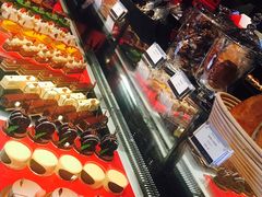 自助取餐区-Salon de The de Joel Robuchon(外滩18号店)