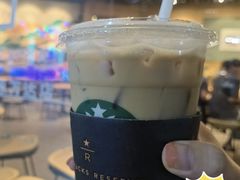 -星巴克臻选(郑州中原万达店)