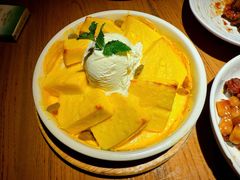 -新白鹿餐厅(银泰西湖文化广场店)