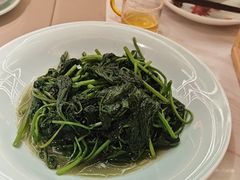 -荷花亭·湖北融合菜(中商广场店)