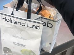 -好利来(建邺吾悦广场Lab主题店)