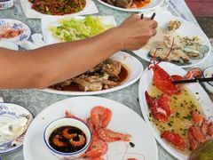 -范饭椰林川湘味海鲜·椰子鸡(三亚湾椰梦长廊店)